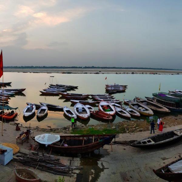 Varanasi Paradise Extérieur photo